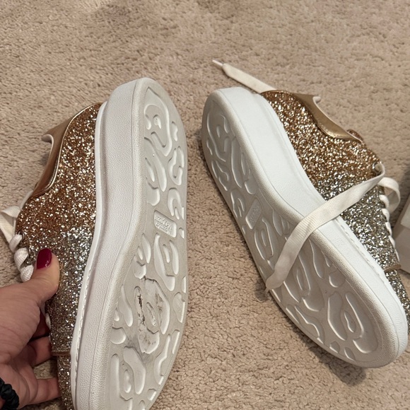 Alexander McQueen Glitter Sneakers - Picture 2 of 7